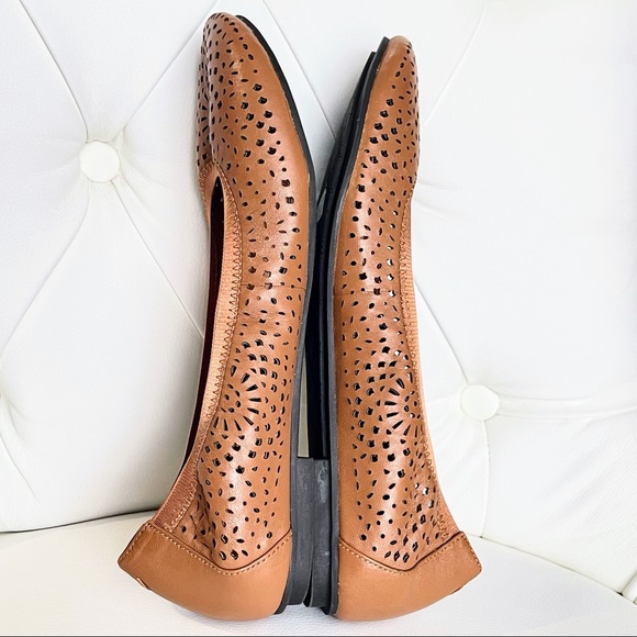 Vionic Perforated Leather Ballet Flats - Picture 4 of 7
